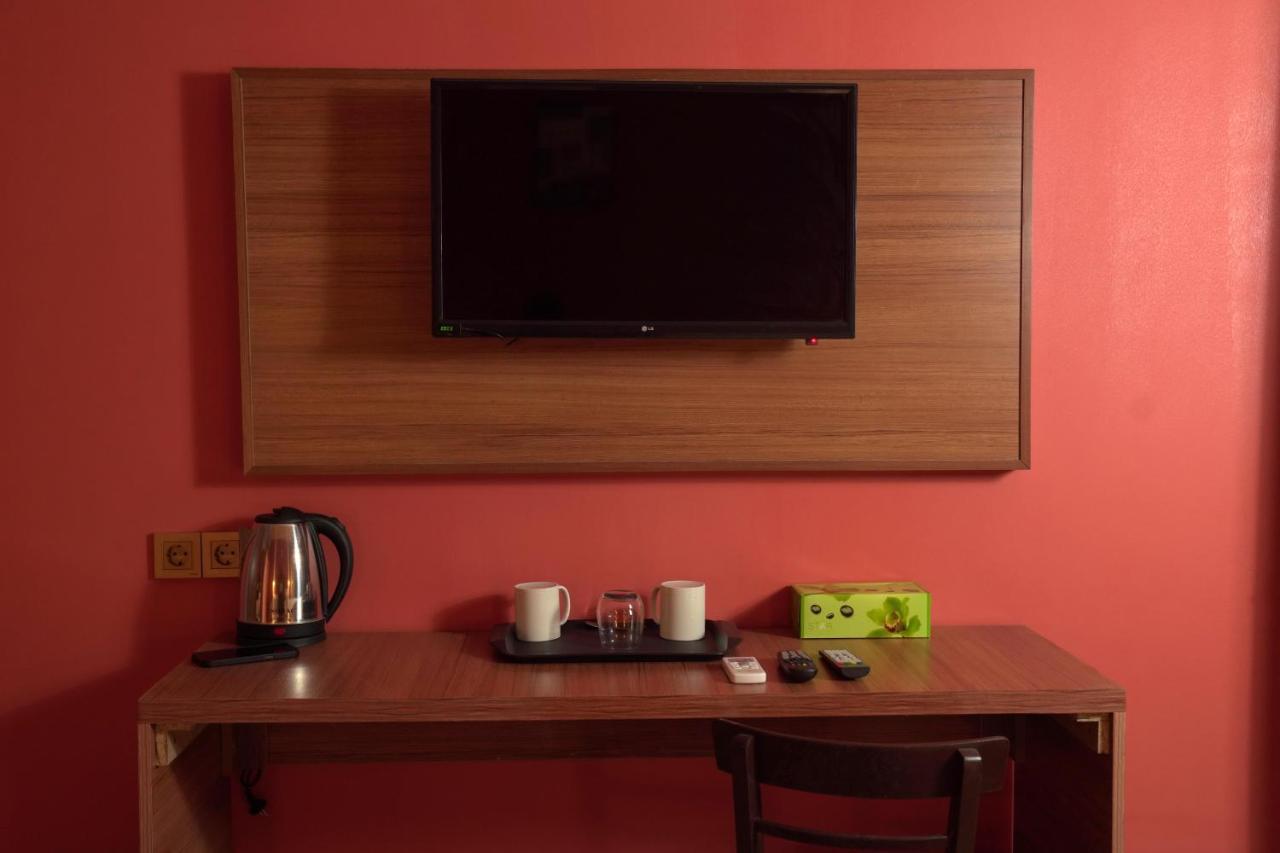 Dialali Hotel ヌアクショット エクステリア 写真